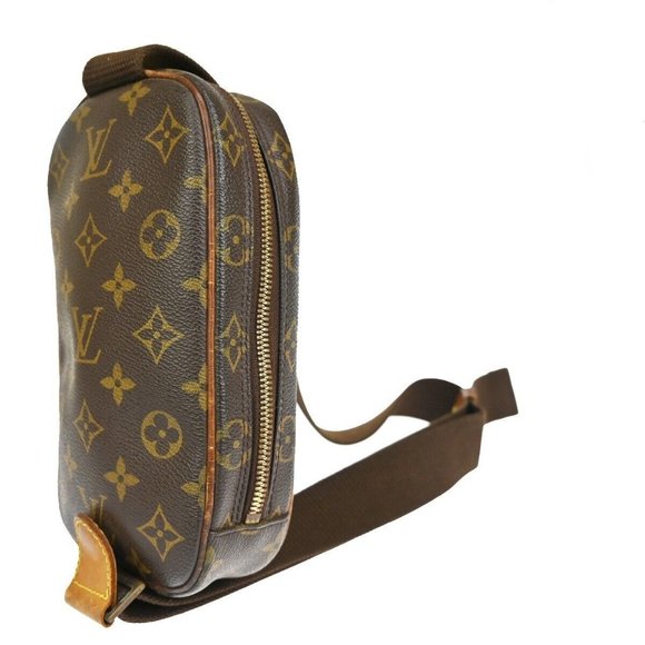 LOUIS VUITTON Pochette Gange Shoulder Bag Monogram Brown Spain - Picture 2 of 12